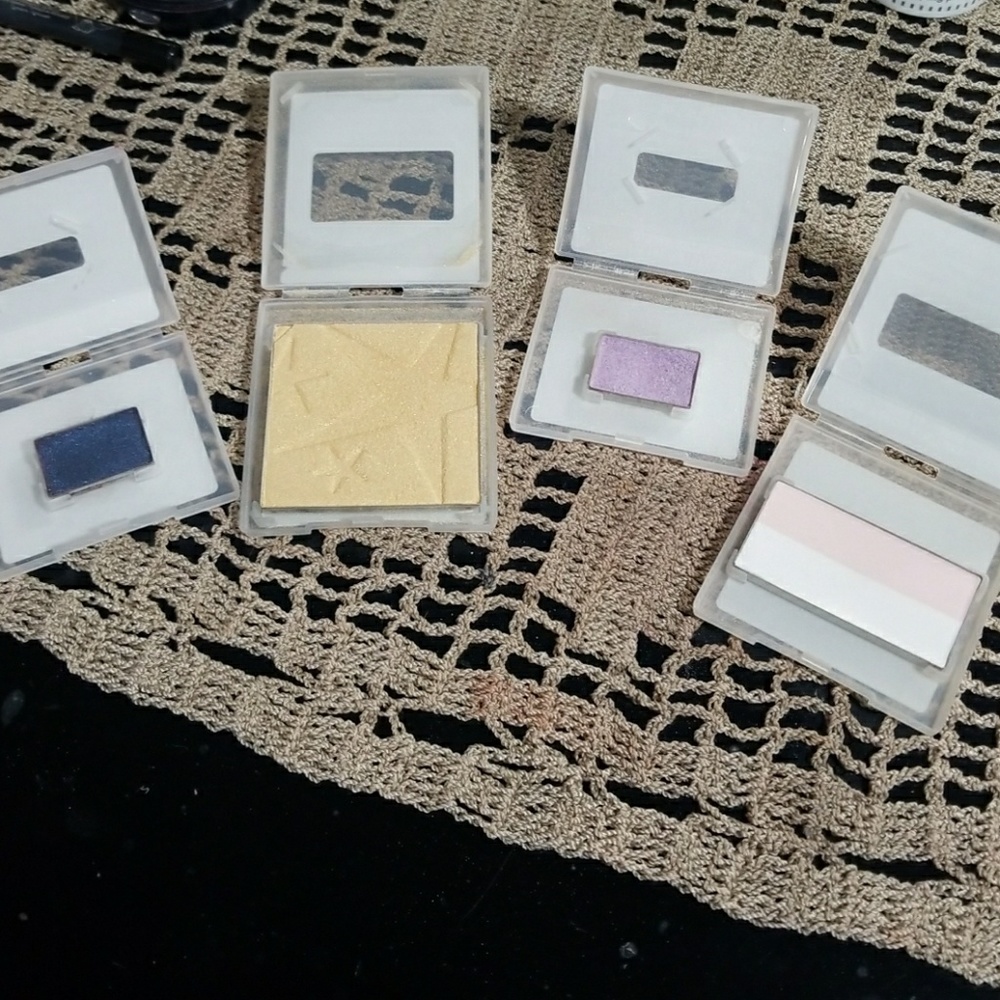 Mary Kay eyeshadow all 4